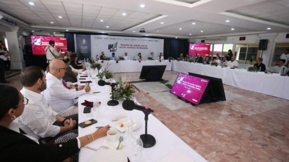 Anuncian inversión para promocionar y aplicación del C5 carretero tras reunión entre empresarios con Sectur Federal y SESNSP en Mazatlán, Sinaloa