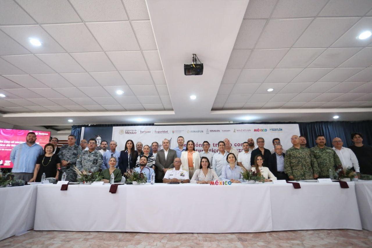 Reunión entre empresarios con Sectur Federal y SESNSP en Mazatlán