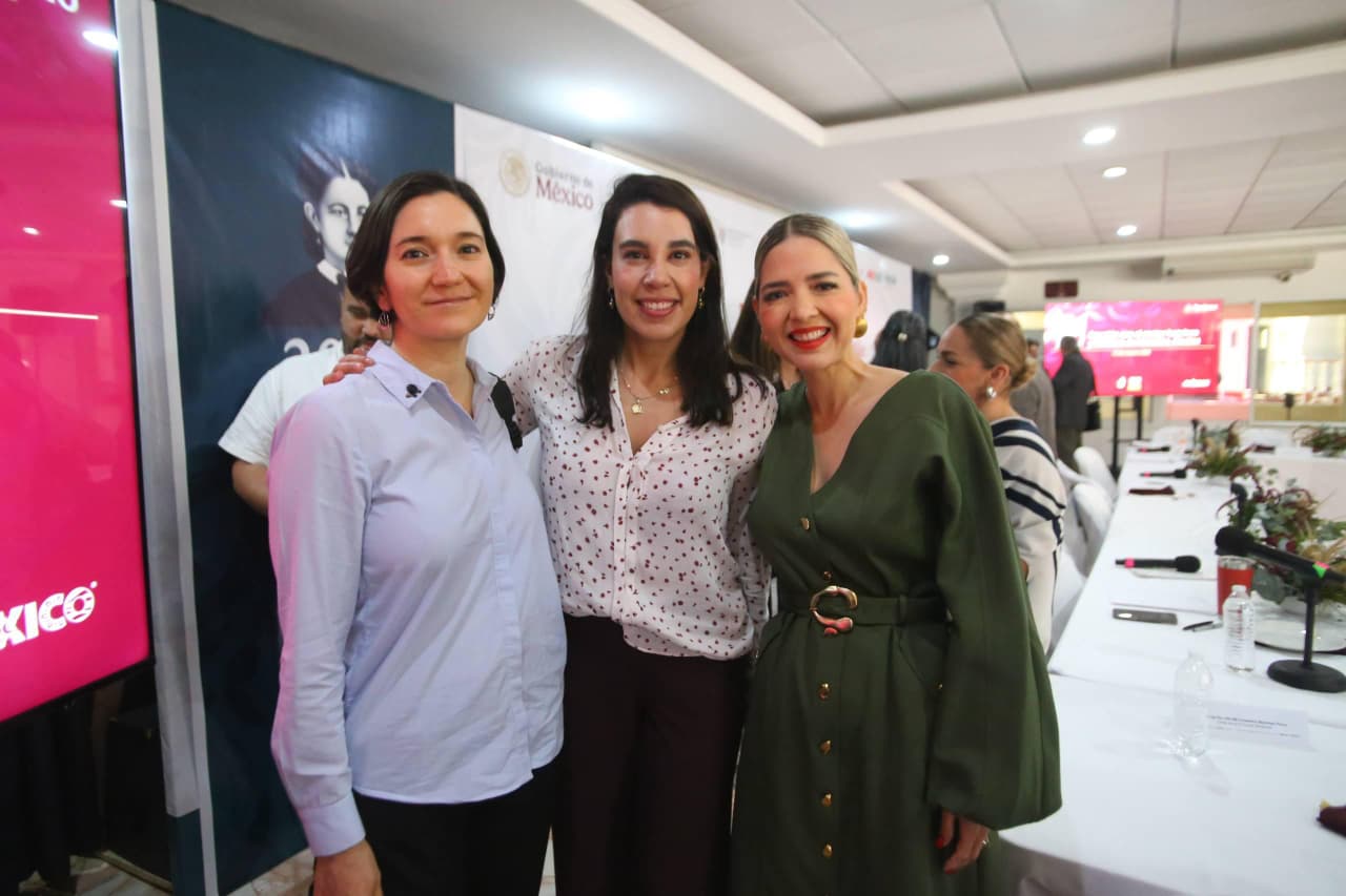 Marcela Figueroa Franco, Josefina Rodríguez Zamora y Estrella Palacios Domínguez