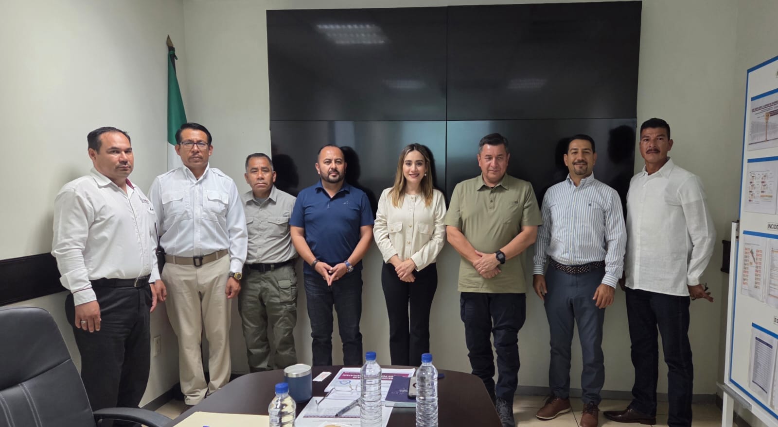 Reunión entre Brenda García Félix y directores de penales en Sinaloa