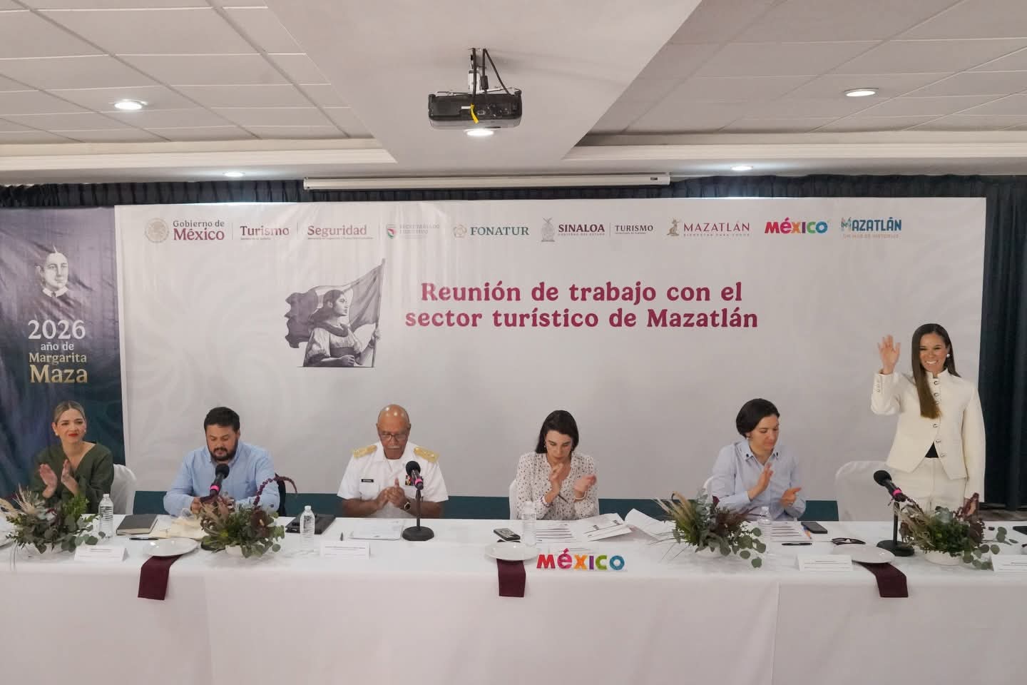 Reunión entre el sector turístico de Mazatlán
