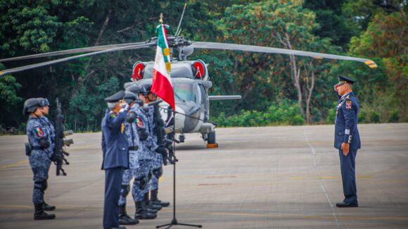Rinde protesta Édgar Emmanuel Campos como comandante de la 9na Zona Aérea Militar