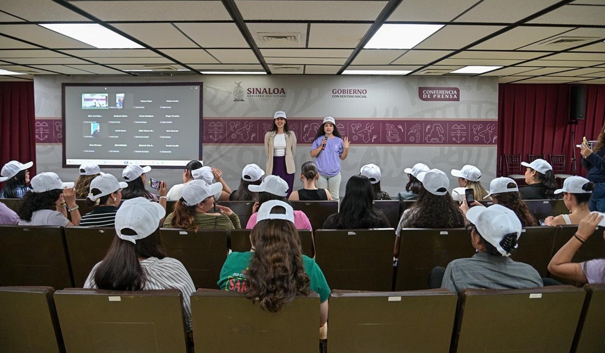 Rinde protesta la Brigada Violeta en Sinaloa