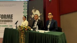 rinde rector de la uaim su primer informe teatro