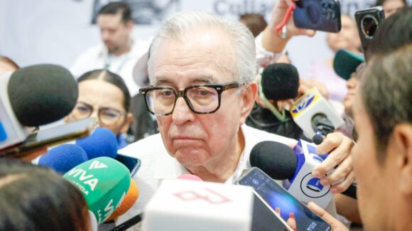 Se apoyó con visas, trámites y hasta un traductor árabe para trasladar a 14 sinaloenses varados en Jordania: Rocha; se reunirá con ellos