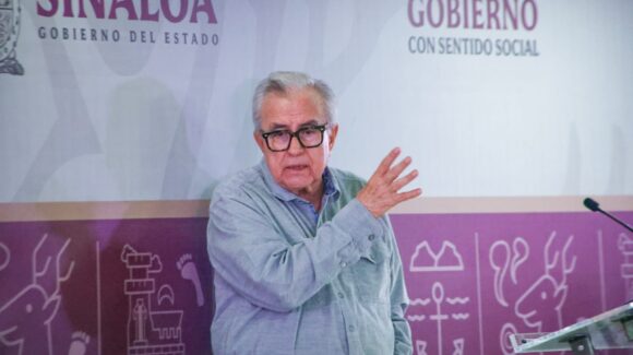 Imelda Castro y cualquiera que aspire, no son mis candidatos, hasta que decida mi partido Morena: Rocha