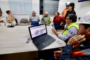 Reunión de evaluación del operativo de rescate de mineros en Rosario