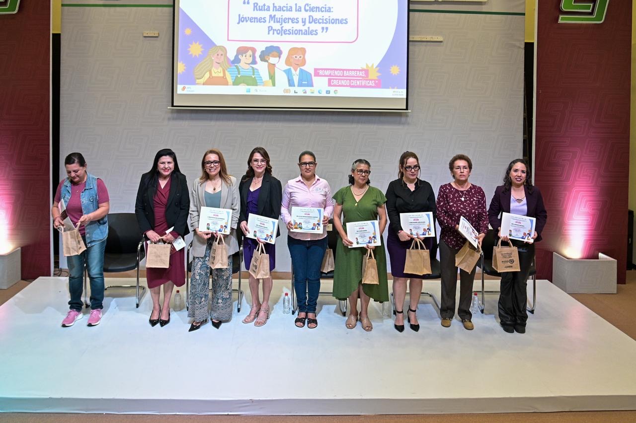 Realizan Ruta a la ciencia: Jóvenes Mujeres y Decisiones Profesionales