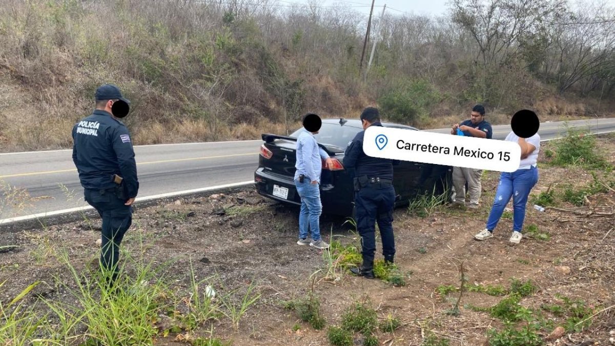salida de camino a la altura de san ignacio sinaloa