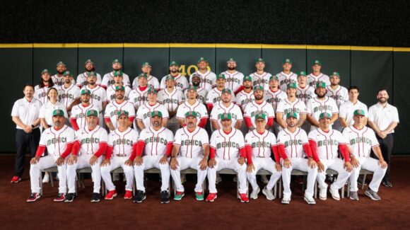 México entrena y se toma foto oficial previo a su debut en el Clásico Mundial de Beisbol 2026