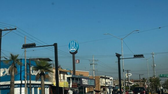 A un mes de bloqueos por ‘El Mencho’, semáforos dañados siguen sin funcionar y ponen en riesgo a Villa Unión, Sinaloa