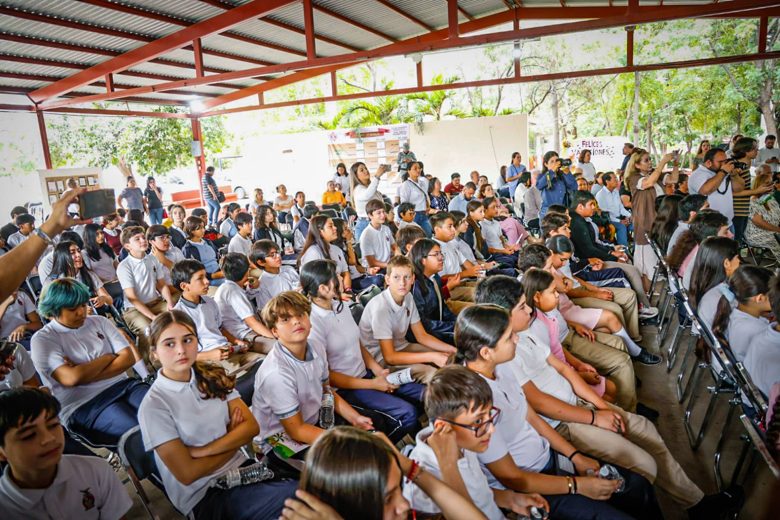 Alumnos de la Escuela Secundaria Federal Número Dos