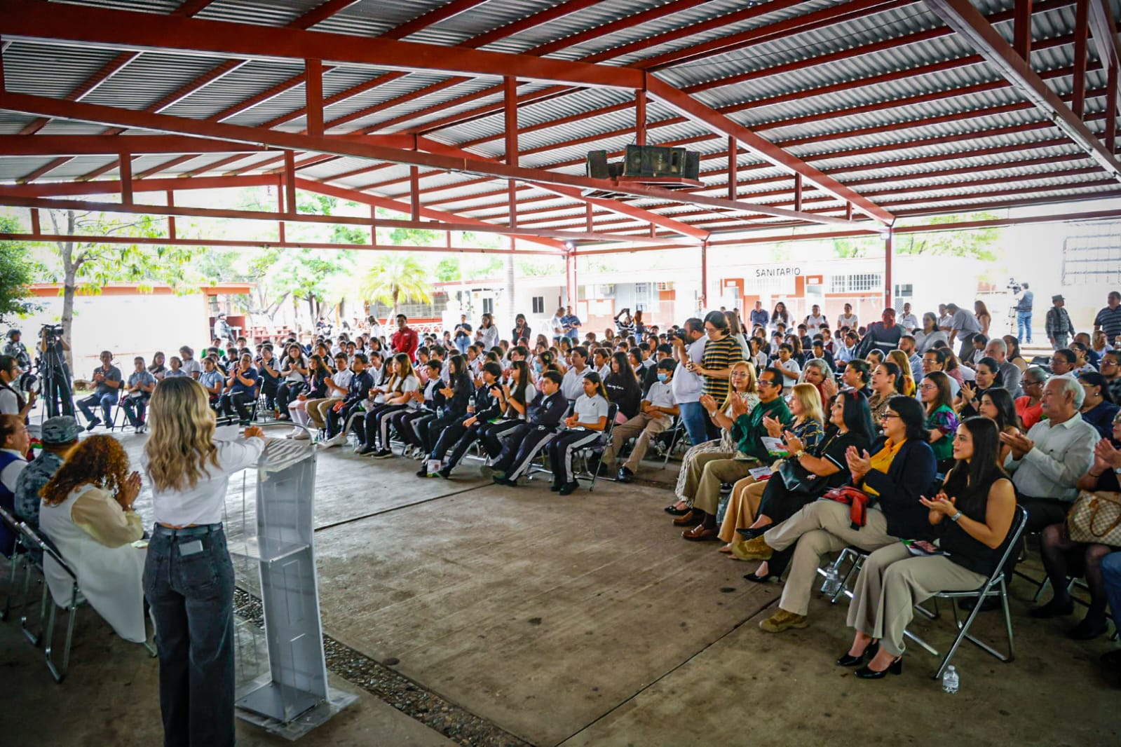 Alumnos de la Escuela Secundaria Federal Número Dos