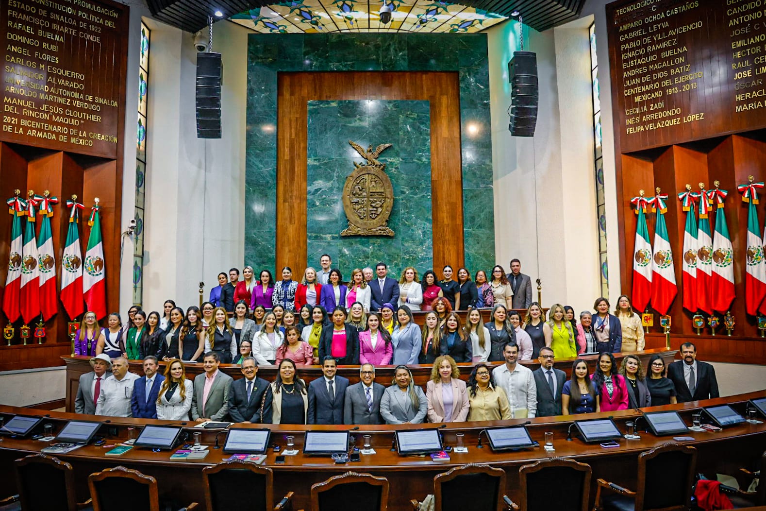 Sesión Solemne de Instalación del Parlamento de Mujeres 2026