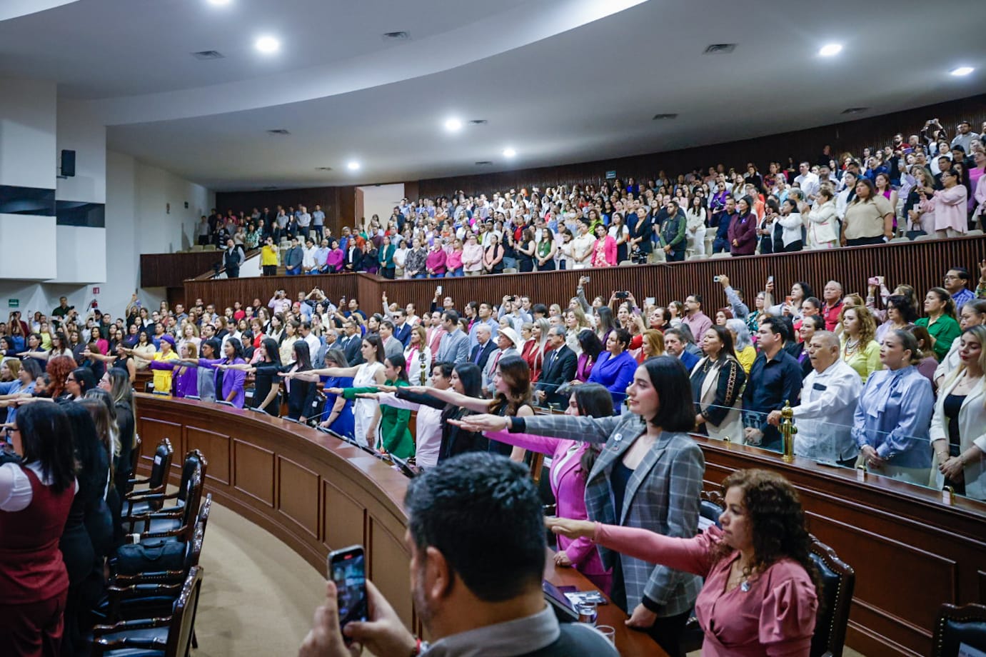 Sesión Solemne de Instalación del Parlamento de Mujeres 2026