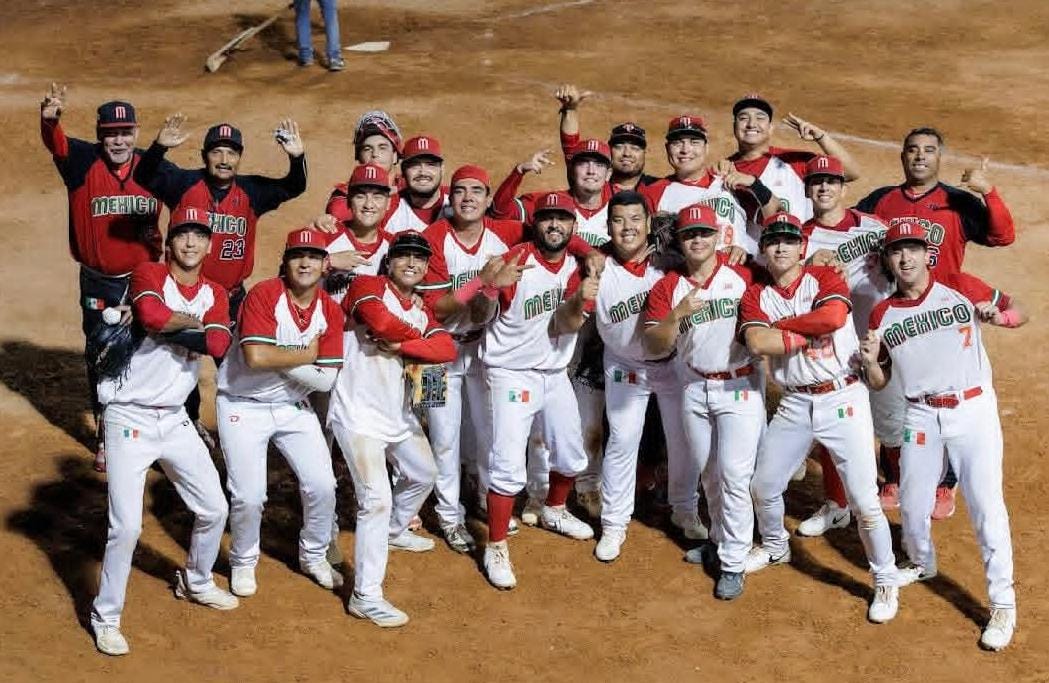 Sinaloenses se coronan con México en Panamericano de Softbol en Colombia