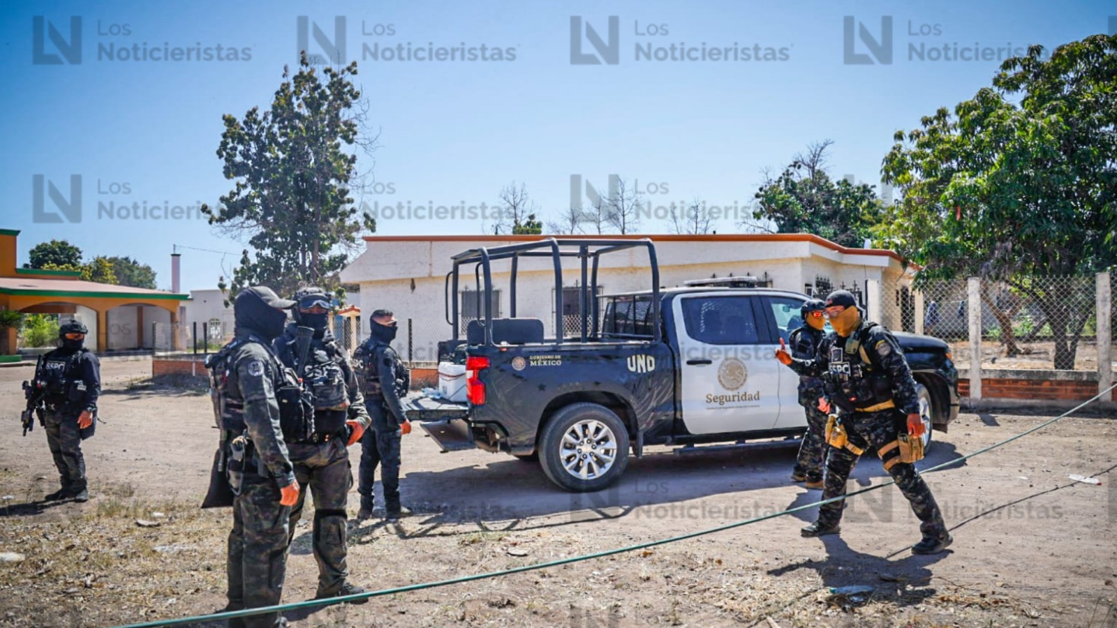Desde el poblado Valle Escondido, en la sindicatura de Quilá, Culiacán donde se registró un enfrentamiento contra fuerzas federales y fueron abatidos 11 presuntos delincuentes
