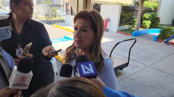 Tuvo altibajos en la presión: Tere Guerra sobre salud del diputado Sergio Torres, baleado en Culiacán