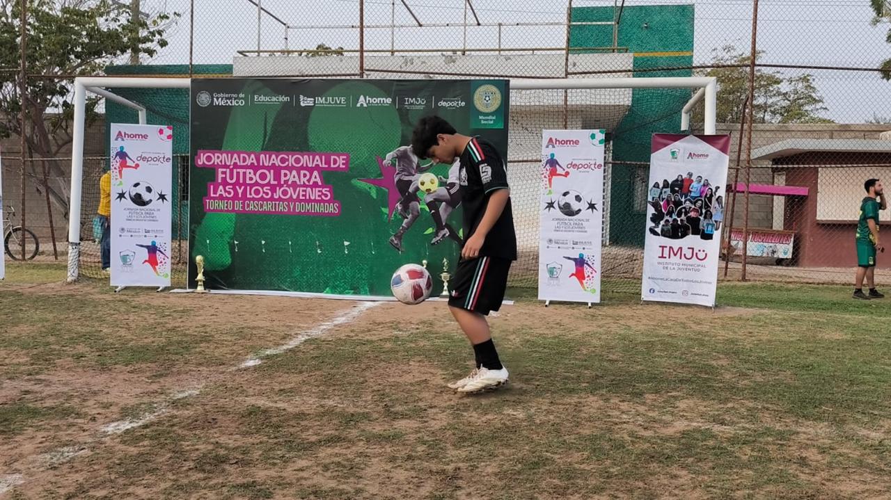 Torneo de Cascaritas y Dominadas