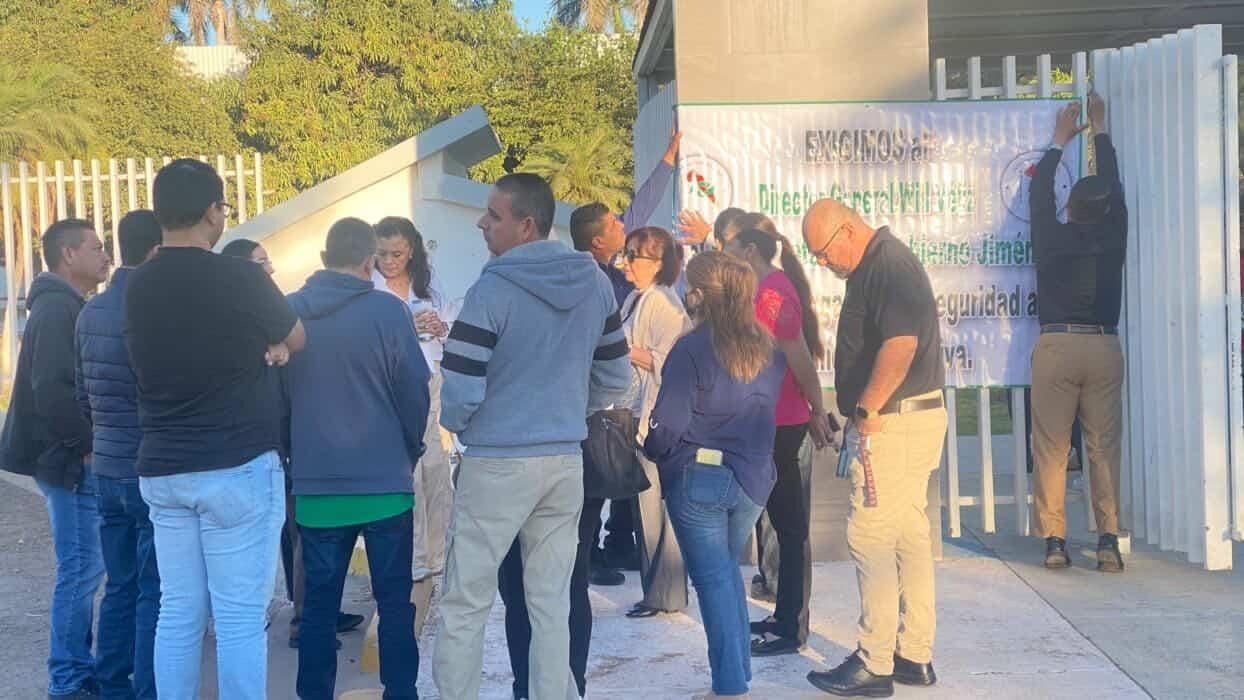 trabajadores de conalep guasave se sumaron a la huelga laboral estatal en apoyo a un plantel de los mochis