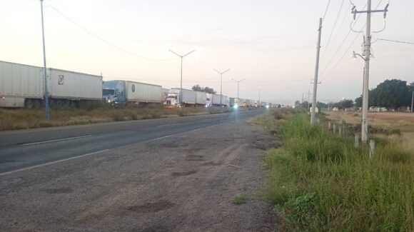 Punto de revisión del Ejercito causa dificultad a vecinos del norte de Sinaloa; claman ayuda y evitar problemas
