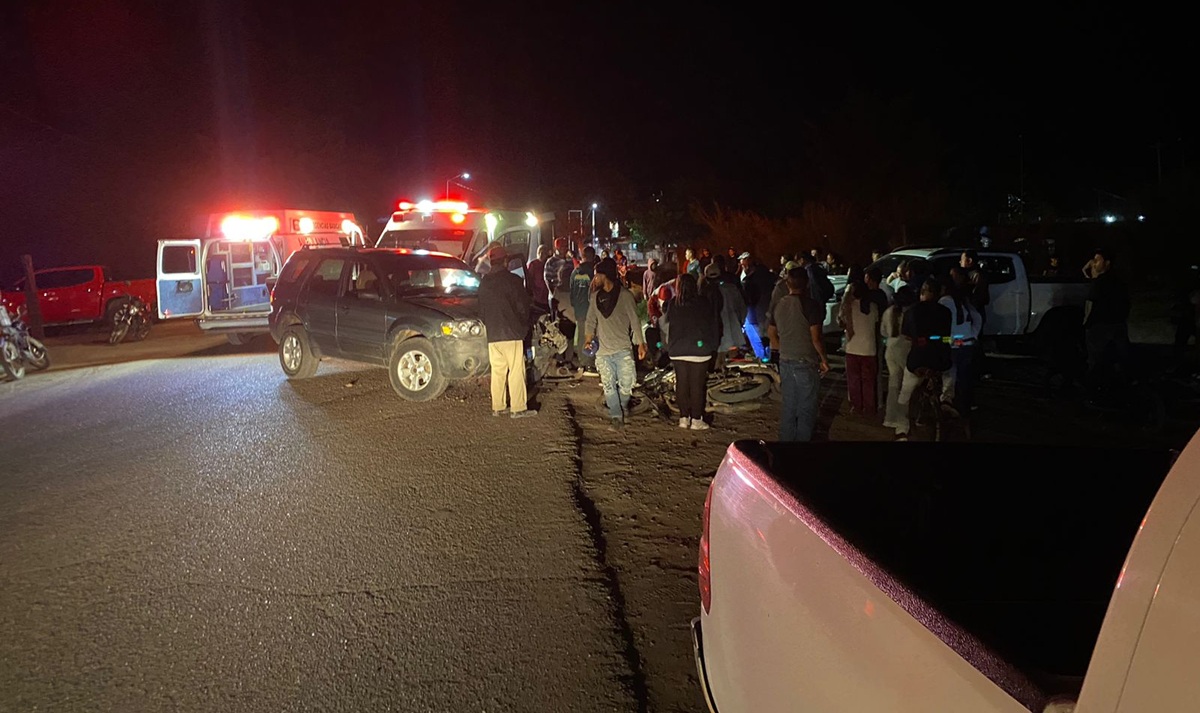 Tres lesionados deja accidente entre moto y vehículo en Jahuara Segundo, El Fuerte