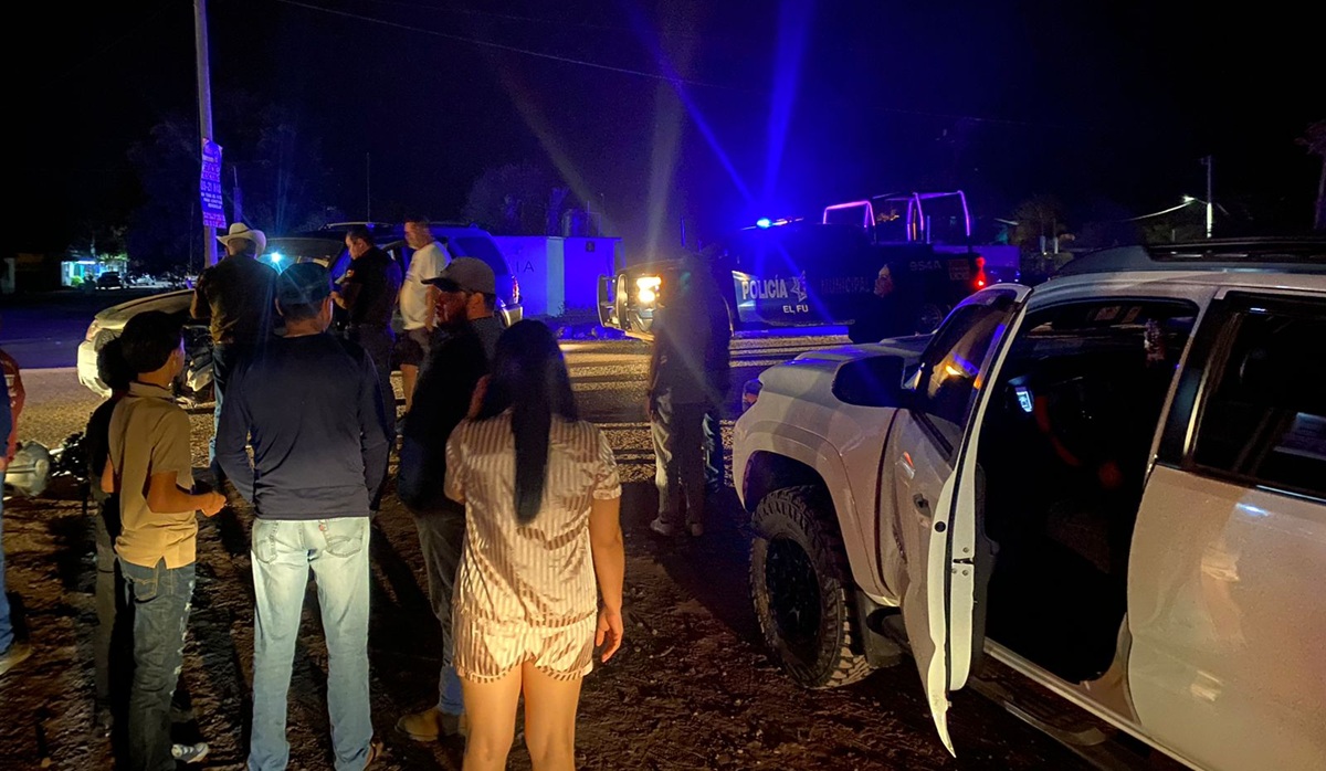 Tres lesionados deja accidente entre moto y vehículo en Jahuara Segundo, El Fuerte