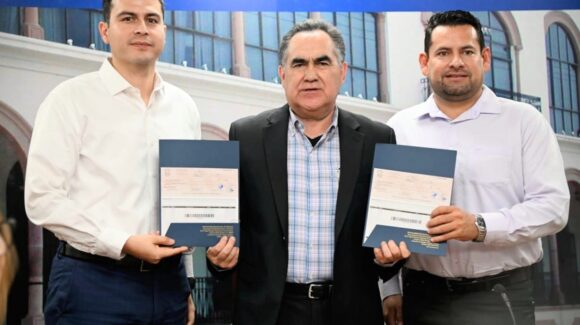 UAS cumple con los trabajadores: Madueña entrega recursos del Emplazamiento a Huelga 2025-2026 al Suntuas