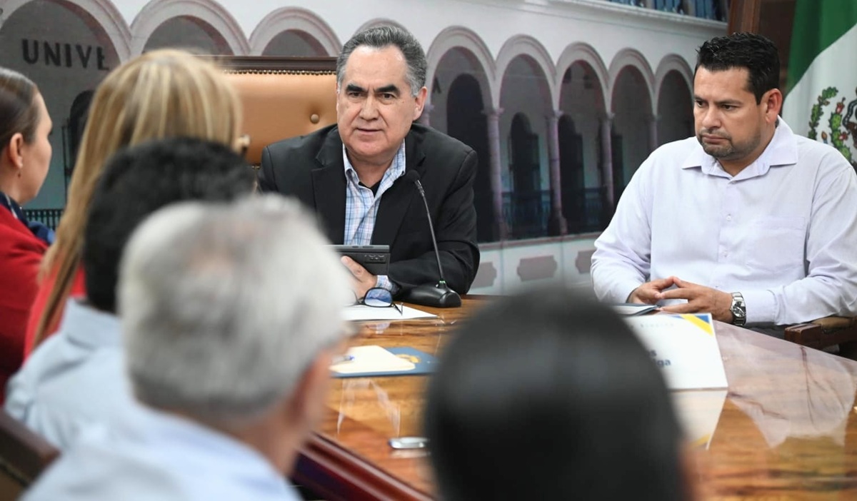 UAS entrega recursos del emplazamiento a huelga al Suntuas
