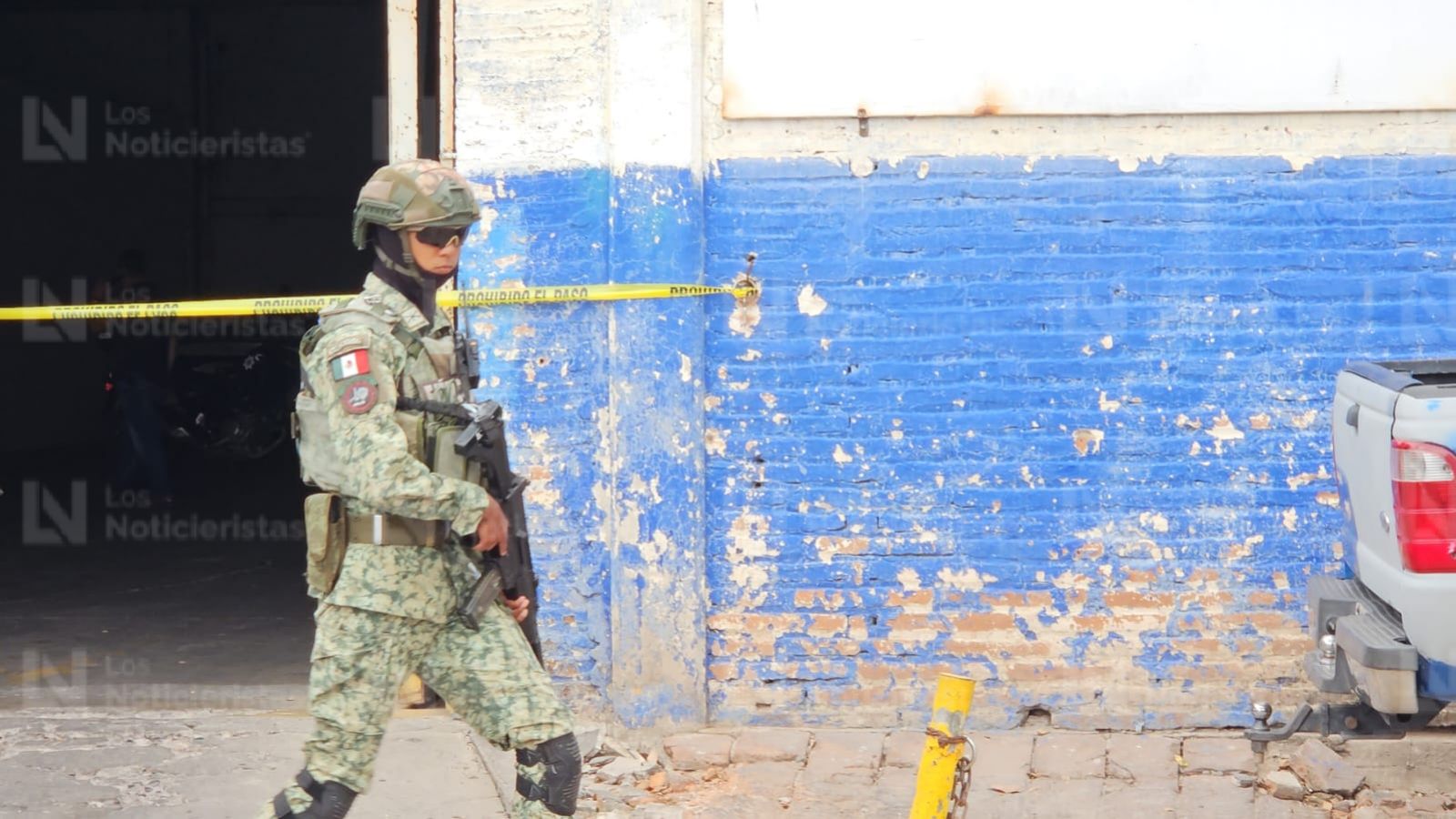 un joven trailero es ejecutado en un estacionamiento de culiacan