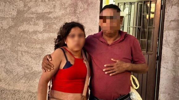 Vanessa, joven encontrada desorientada ya fue entregada a sus familiares en Guasave, Sinaloa