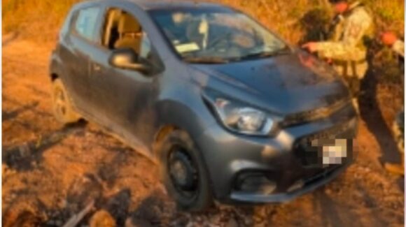 Recuperan vehículo con reporte de robo en Mazatlán, Sinaloa, tras denuncia anónima