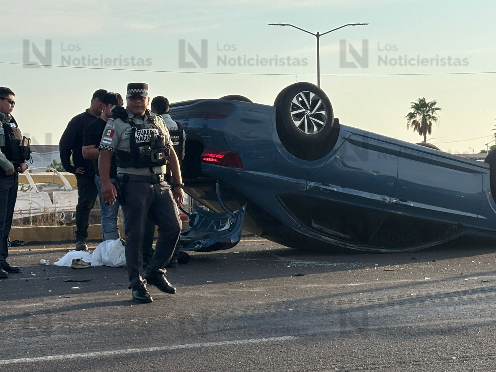Volcadura en La Costerita, Culiacán