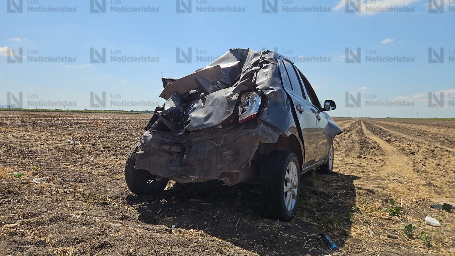Volcadura sobre La Costera de Culiacán, deja dos lesionados