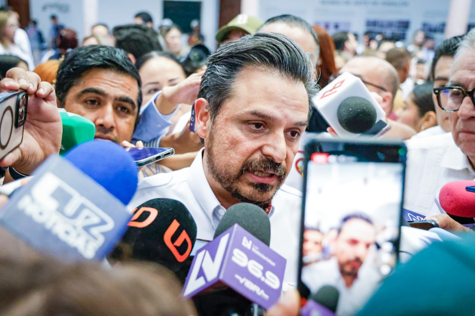 Director general del IMSS, Zoé Robledo Aburto.