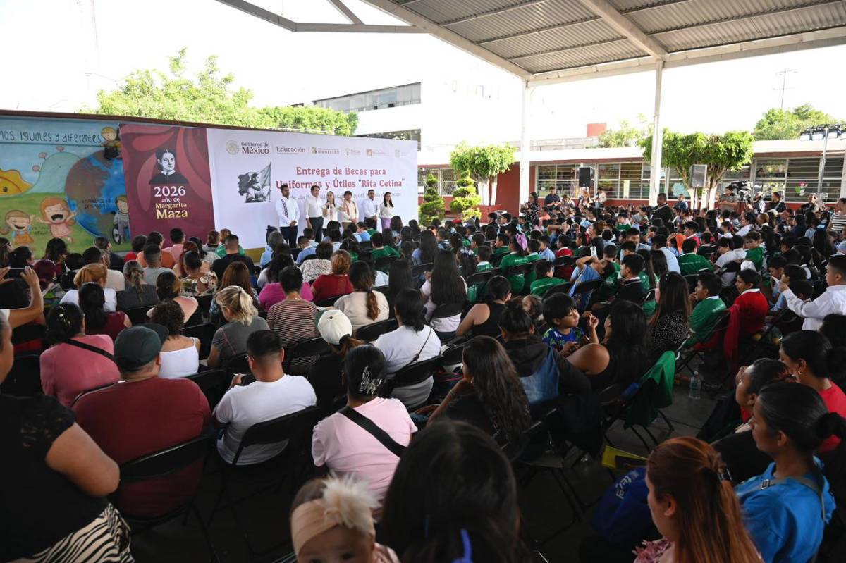 Sheinbaum inicia entrega de beca “Rita Cetina” para útiles y uniformes escolares