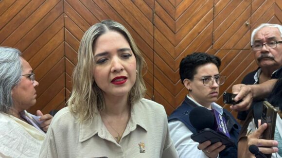 “Quiero seguir sirviendo a la gente”: Estrella Palacios no descarta buscar continuidad en 2027 en Mazatlán