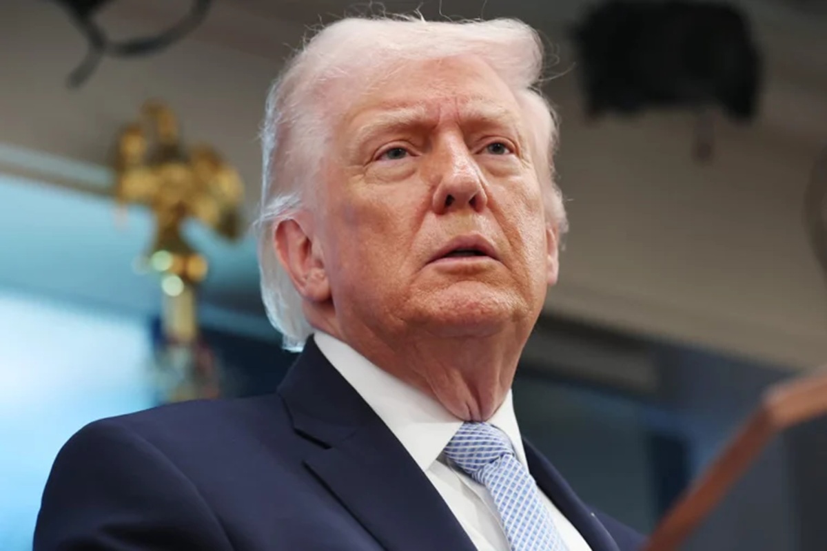 Donald Trump amenaza a Irán con ataques más fuertes si no cumple con el trato establecido