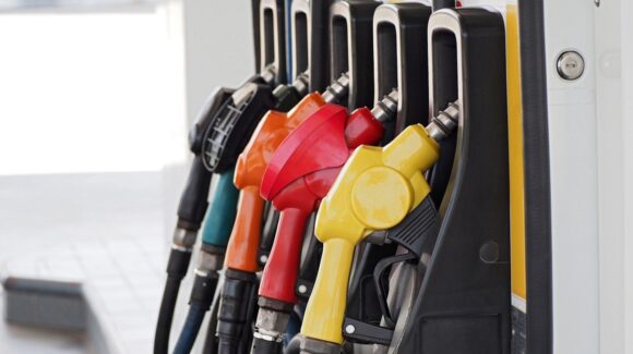 ¿Subió la gasolina? Estos consejos pueden salvar tu bolsillo