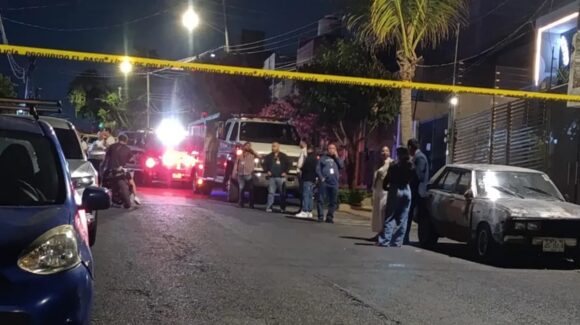 Fallece niño de 5 años al caer en alberca durante reunión familiar en Guadalajara