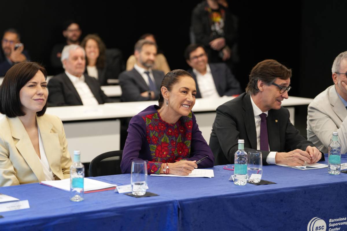 PRESIDENTA CLAUDIA SHEINBAUM VISITA EL CENTRO NACIONAL DE SUPERCOMPUTACIÓN DE BARCELONA