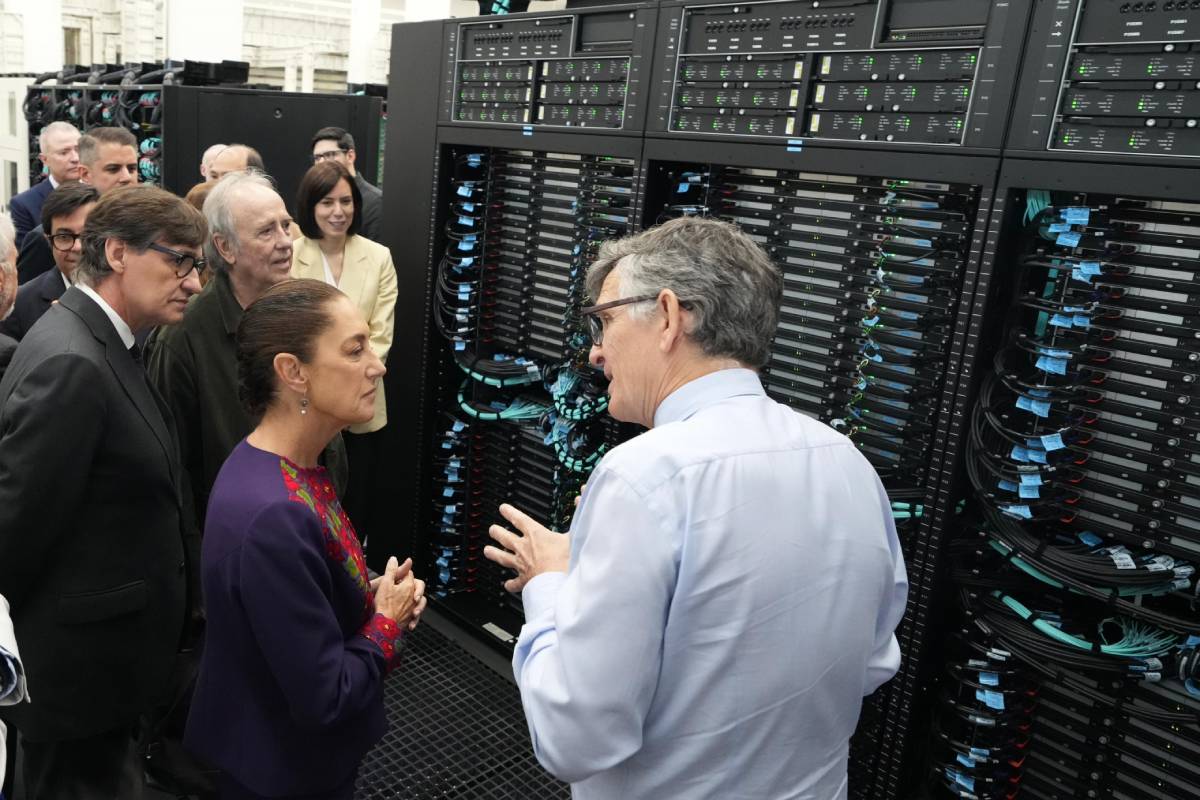 PRESIDENTA CLAUDIA SHEINBAUM VISITA EL CENTRO NACIONAL DE SUPERCOMPUTACIÓN DE BARCELONA