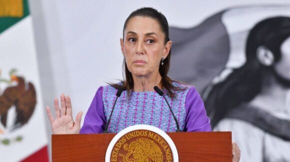 “No solo para los de 10”: Sheinbaum defiende becas infantiles y acusa a oposición de querer limitarlas