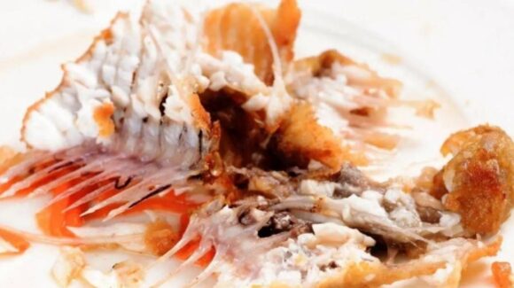 Qué hacer si te tragas una espina de pescado