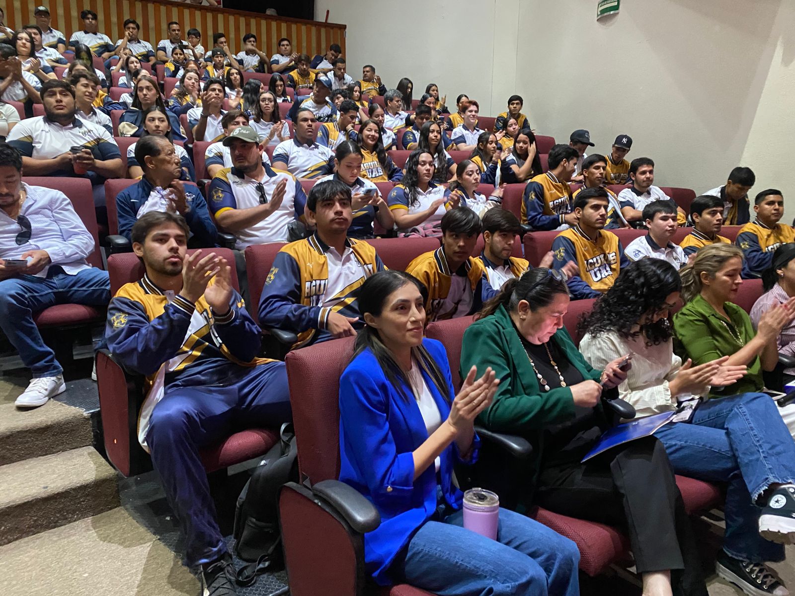 Abanderan a las Águilas UAS rumbo a Nacionales Anuies