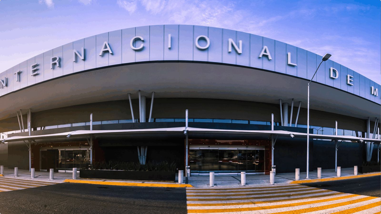 Aeropuerto Internacional de Mazatlán