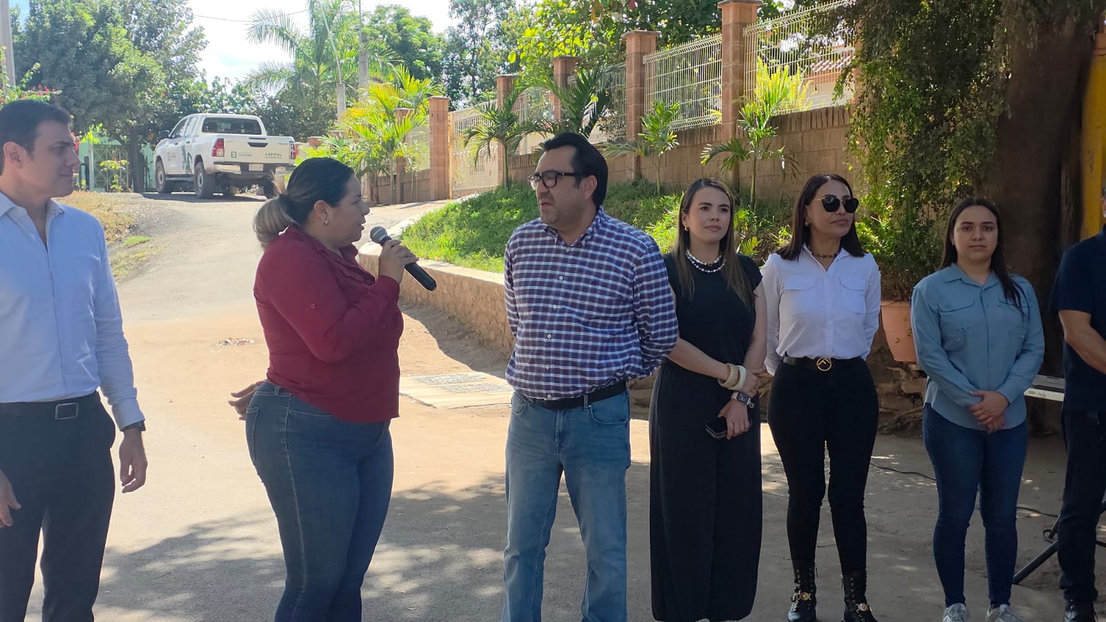 Gámez Mendívil inaugura drenaje sanitario en San Lorenzo