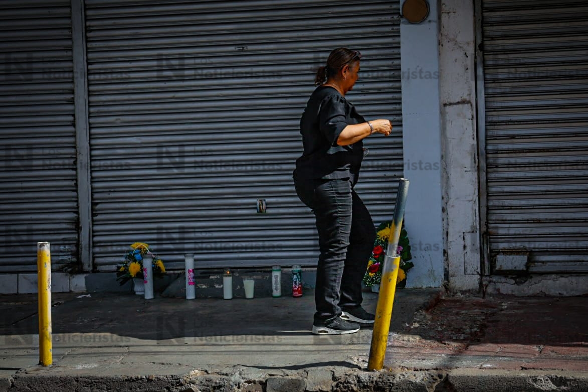 Altar en local donde ejecutaron a cuatro mujeres en Culiacán
