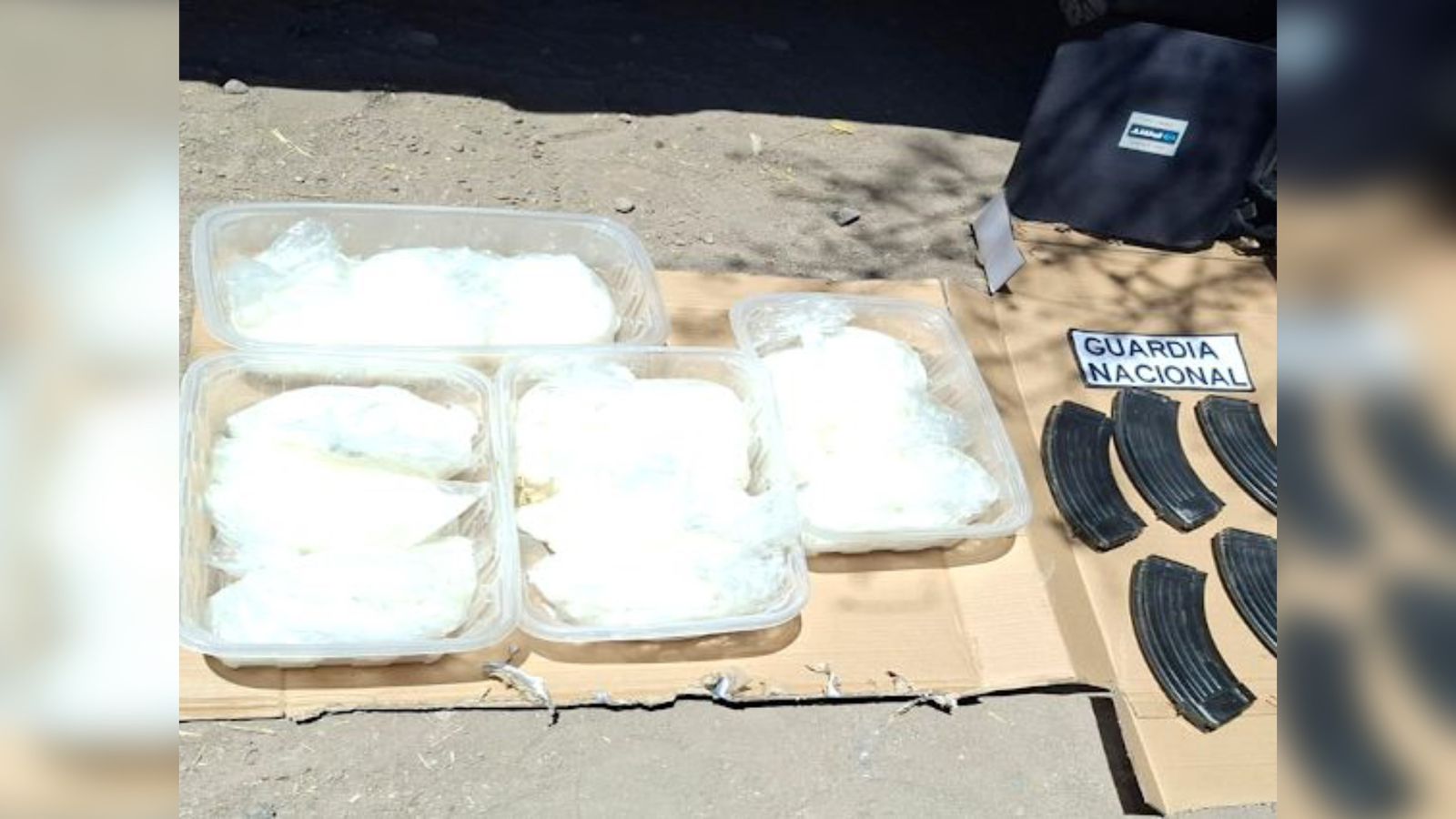 En Culiacán, Guardia Nacional asegura 5 kilos de metanfetamina, un arma y equipo táctico