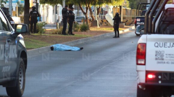 Joven es perseguido y ejecutado a balazos en la avenida Gabriel Leyva, en Mazatlán, Sinaloa